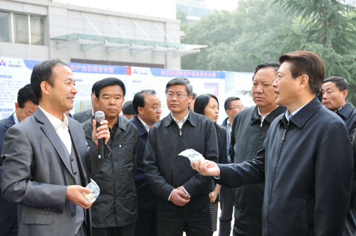 ÍòÀû¹ÙÍø-ÏàÐÅÆ·ÅÆÁ¦Á¿